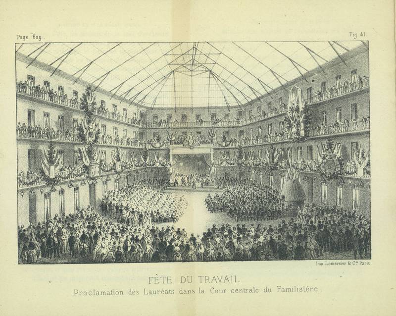 <p>La cour centrale du Familistère de Guise</p>